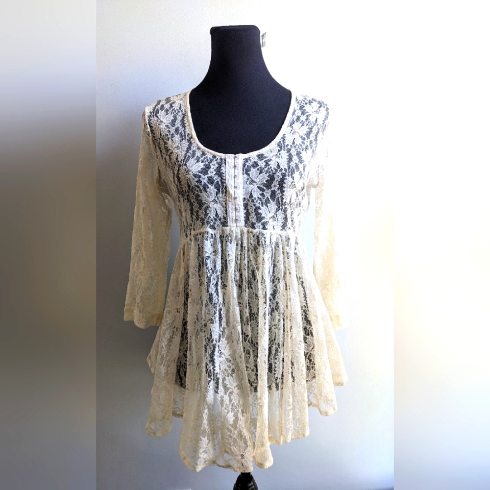 American Rag lace top size S